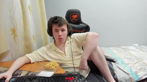 Snapshot of iliaskrislove chatting on 03.12.26 iliaskris online show from 03.12.26