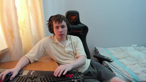 Snapshot of iliaskrislove chatting on 03.13.26 iliaskris online show from 03.13.26