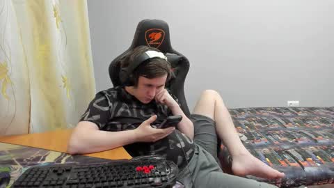 Snapshot of iliaskrislove chatting on 03.15.26 iliaskris online show from 03.15.26