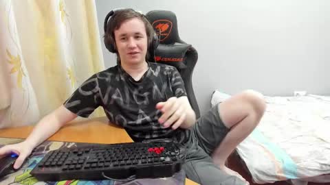 Snapshot of iliaskrislove chatting on 03.18.26 iliaskris online show from 03.18.26