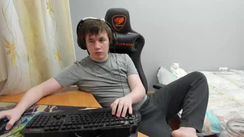 Snapshot of iliaskrislove chatting on 03.18.26 iliaskris online show from 03.18.26