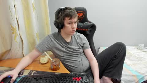 Snapshot of iliaskrislove chatting on 03.23.26 iliaskris online show from 03.23.26