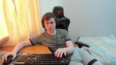 Snapshot of iliaskrislove chatting on 03.27.26 iliaskris online show from 03.27.26