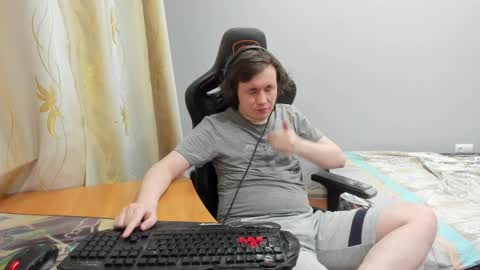 Snapshot of iliaskrislove chatting on 03.27.26 iliaskris online show from 03.27.26