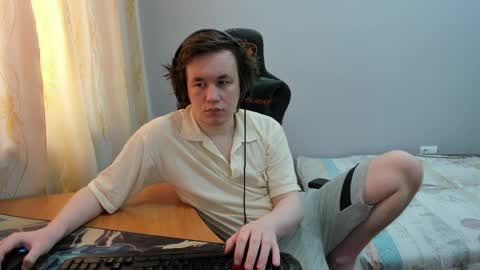 Snapshot of iliaskrislove chatting on 03.30.26 iliaskris online show from 03.30.26