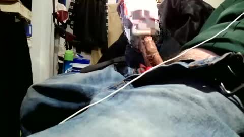 iliketofuck1975 online show from 11.18.25