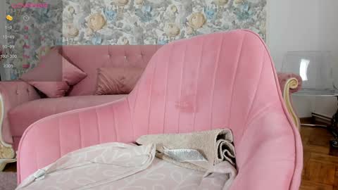 Snapshot of illegal_lorry chatting on 02.09.25 illegal_lorry online show from 02.09.25