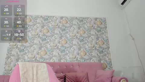 Snapshot of illegal_lorry chatting on 09.24.25 illegal_lorry online show from 09.24.25