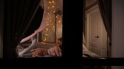 Snapshot of illegaldream chatting on 02.25.26 Lindsey and Candice online show from 02.25.26