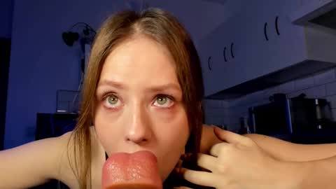 ilona curly online show from 02.20.26