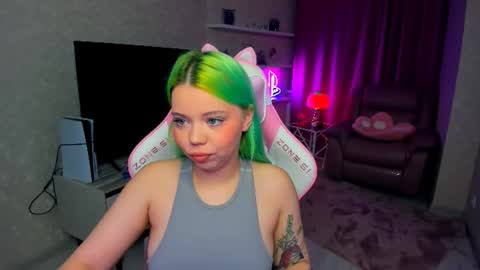 Roxy online show from 09.21.25