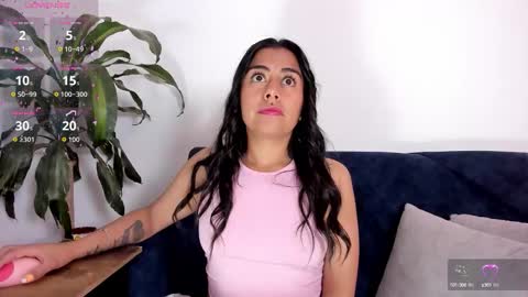 Snapshot of im_amber_ chatting on 10.13.25 amber online show from 10.13.25