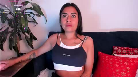 Snapshot of im_amber_ chatting on 11.28.25 amber online show from 11.28.25