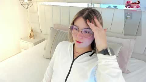 DAHLIA online show from 03.10.25