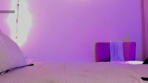 Snapshot of im_eli1 chatting on 02.18.25 Eli online show from 02.18.25