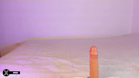 Snapshot of im_eli1 chatting on 09.14.25 Eli online show from 09.14.25