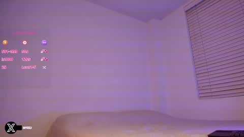 Snapshot of im_eli1 chatting on 10.25.25 Eli online show from 10.25.25