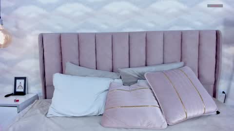 Giselle  online show from 09.12.25