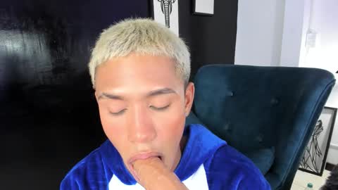 Snapshot of im_jasper chatting on 02.02.26 JASPER online show from 02.02.26