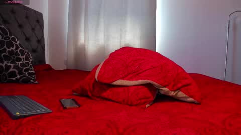 Jean  John online show from 02.16.25