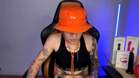 Laia online show from 01.23.25