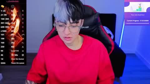 Laia online show from 11.11.25