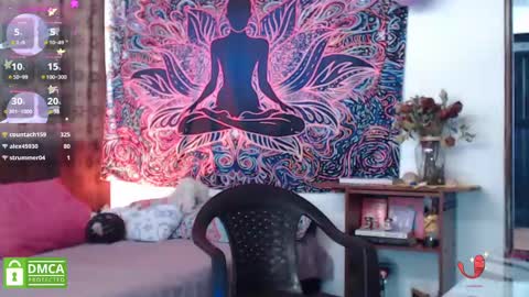 Snapshot of im_moonlight chatting on 01.28.25 Cutie pie online show from 01.28.25