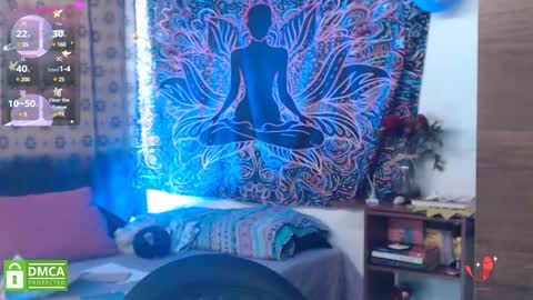 Snapshot of im_moonlight chatting on 02.15.25 Cutie pie online show from 02.15.25