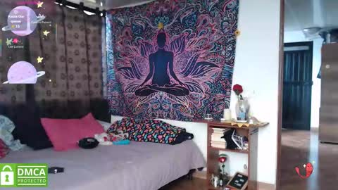 Snapshot of im_moonlight chatting on 10.10.25 Cutie pie online show from 10.10.25