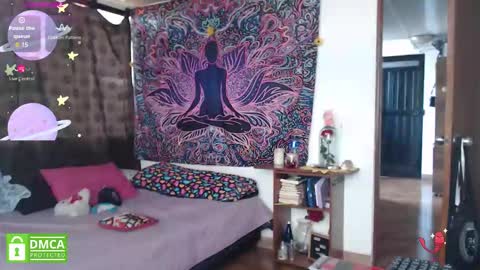 Snapshot of im_moonlight chatting on 11.06.25 Cutie pie online show from 11.06.25