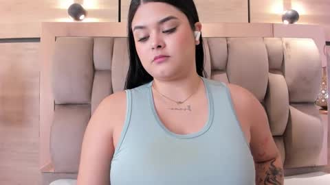 Snapshot of im_mou_ chatting on 03.31.26 im mou online show from 03.31.26