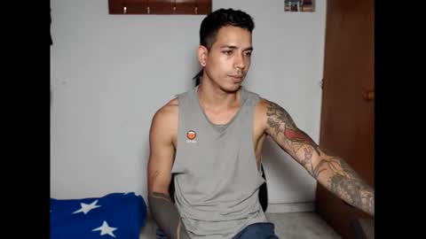 Snapshot of im_taylor24 chatting on 11.16.25 im_taylor24 online show from 11.16.25