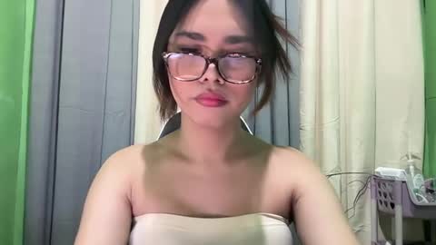 im_ur_future_wife69 online show from 05.22.26