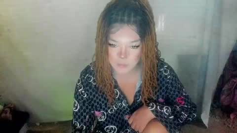 Snapshot of im_ur_hot_ella chatting on 07.27.26 ella may online show from 07.27.26
