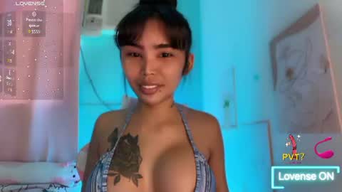 Snapshot of im_your_sexy_wifexxx chatting on 06.20.26 Ms. M online show from 06.20.26