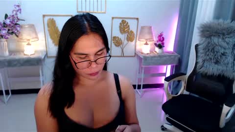 Ashley online show from 01.03.25