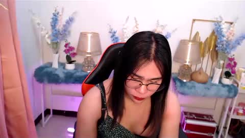 Ashley online show from 02.11.25