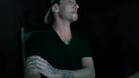 Snapshot of imilluminator chatting on 04.16.26 imilluminator online show from 04.16.26