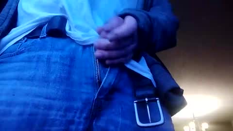 Iminyourroom online show from 12.20.24