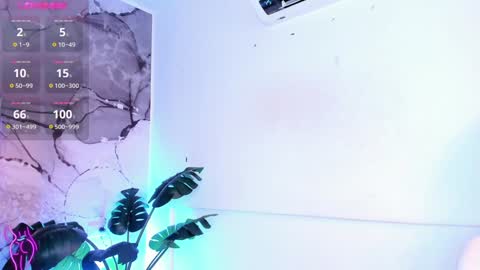 Leana online show from 12.02.24