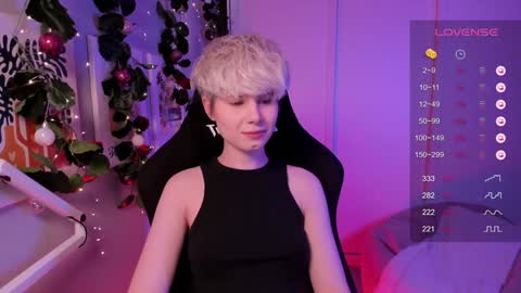 Snapshot of imnotmia chatting on 12.09.24 Mia online show from 12.09.24