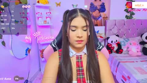 Snapshot of imsofy_1 chatting on 09.23.25 sofy online show from 09.23.25