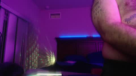 I use to be imeverythingandnothing online show from 12.15.24