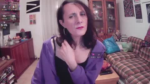 Snapshot of in_the_mood_for_you_maybe chatting on 12.06.24 Vanessa online show from 12.06.24