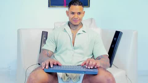 Jacobo online show from 10.14.25