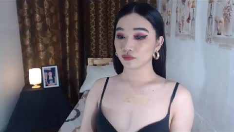 Snapshot of indestructabletrixie chatting on 01.16.25 indestructabletrixie online show from 01.16.25