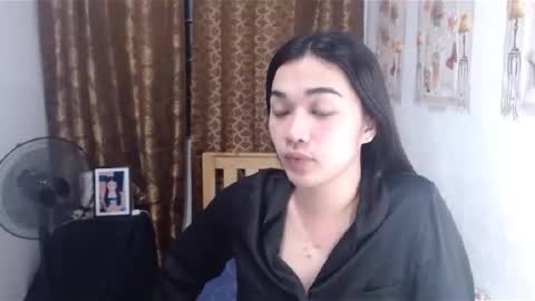 Snapshot of indestructabletrixie chatting on 01.22.25 indestructabletrixie online show from 01.22.25