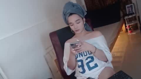 indestructabletrixie online show from 03.10.26