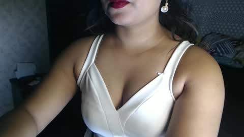 Snapshot of indian_anu chatting on 01.05.25 Anu online show from 01.05.25