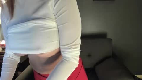 Snapshot of indianacooper chatting on 12.09.24 IndianaCooper - Showtimes - Mon-Fri 12pm and 930PM CST SatSun 930pm CST online show from 12.09.24